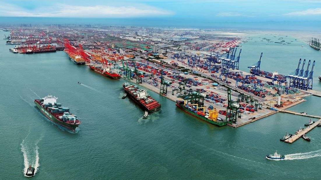Hapag-Lloyd and HHLA expand cooperation in hinterland, pollution